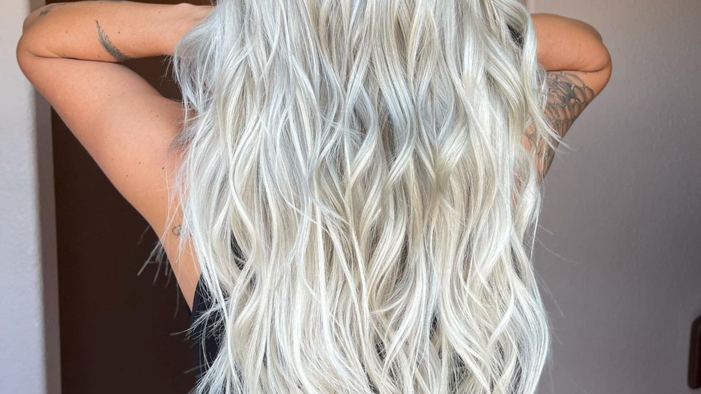 Refresh Your Look With A Best Selling Hair Extension Color #60s